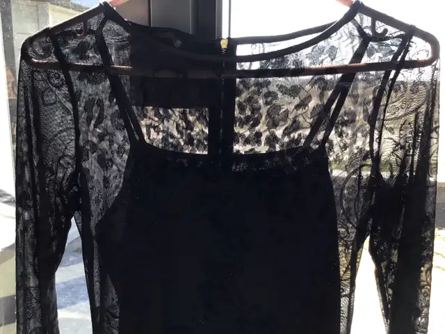 Coco & Tashi Prom Dress in Women's - Dresses & Skirts in Kitchener / Waterloo - Image 2