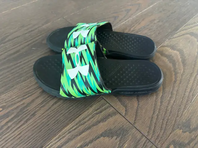 Nice umbro slides