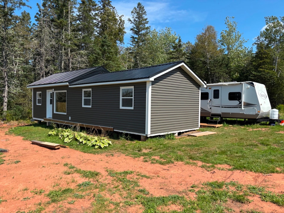 Renovated 2-Bedroom Waterfront Home – Peaceful River Setting 5