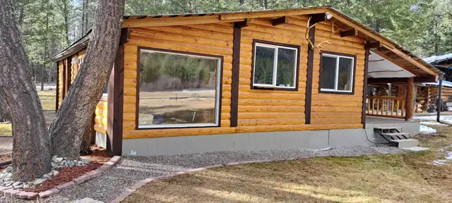CABIN AND ANNUAL RV SITE RENTALS NEAR LAKE KOOCANUSA in British Columbia in Canada - Image 8