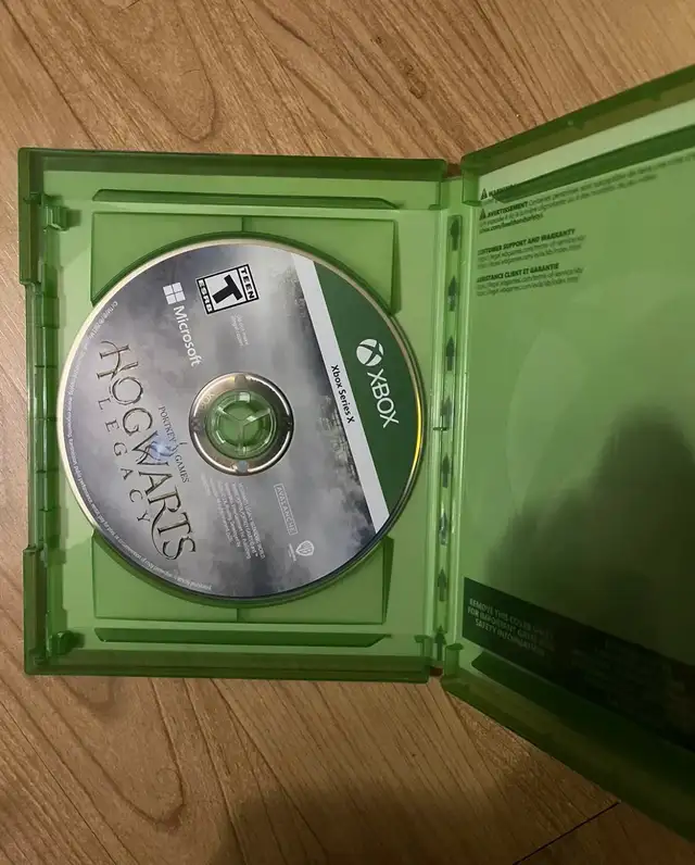 hogwart’s legacy xbox in Xbox Series X & S in Cape Breton - Image 3