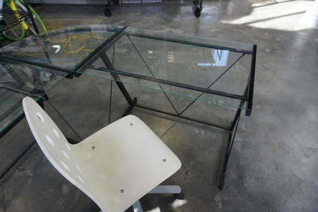 CORNER GLASSTOP DESK + CHAIR - in Desks in Delta/Surrey/Langley