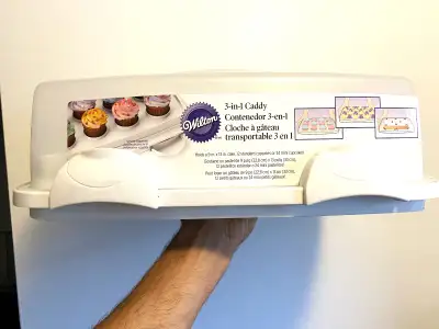 New Wilton 3 in 1 Cake Cupcake Holder Cloche a Gateau Transport, View more