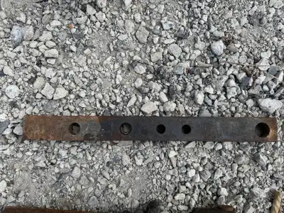 Barre d'attelage pour tracteur John Deere 6000 series. John Deere tractor 6000 series Hitch Bar. Pri...