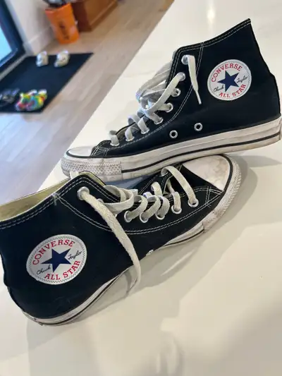 Converse 8.5 Hight tops, View more