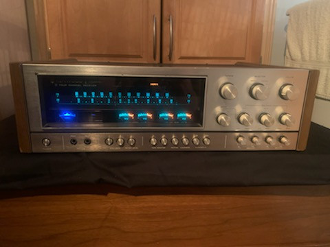 Vintage Kenwood KR-9340 Quad Receiver in Stereo Systems & Home Theatre in Windsor Region