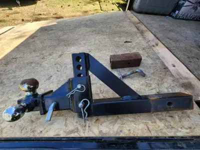 CURT 3 Parts Adjustable Trailer Hitch Reciver 3 Different Balls, View more