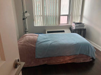 Condo private bedroom for rent weekly or monthly