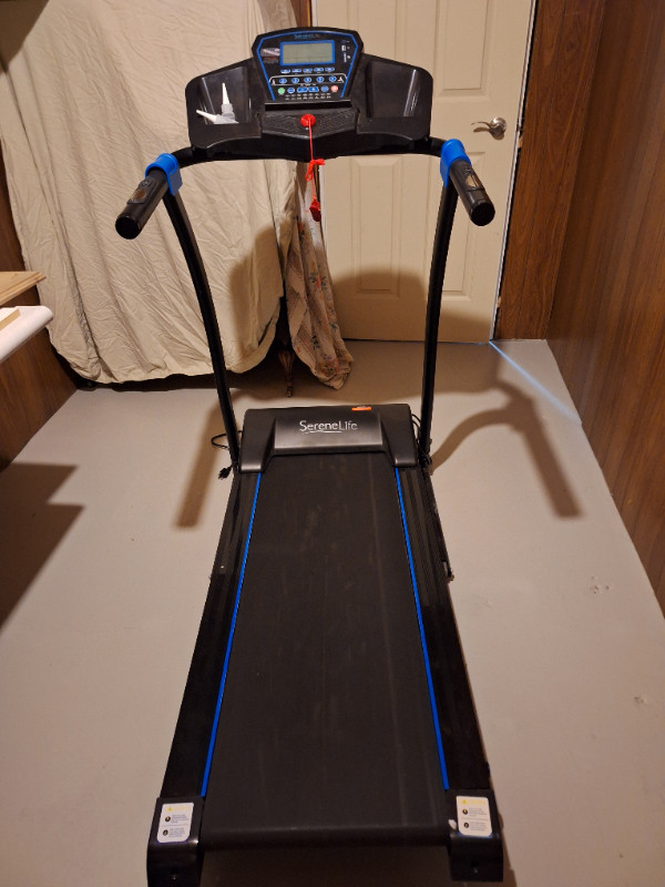 SereneLife Treadmill in Exercise Equipment in Peterborough