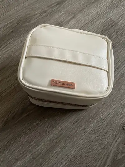 Hilberg  & Berk Jewelry Box Set, View more