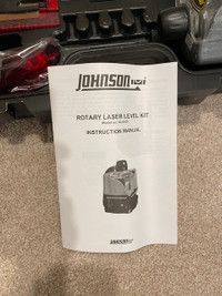 Johnson laser level - rotating with case and tripod - NEW