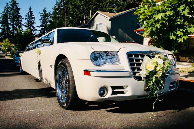 GTA WEDDING LIMO CLUB BIRTHDAY CONCERT PROM LIMOUSINE RENTALS in Wedding in Mississauga / Peel Region - Image 4