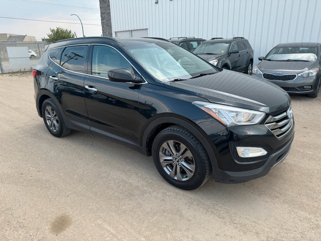 2013 Hyundai Santa Fe in Cars & Trucks in Saskatoon - Image 2