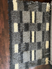 IKEA STATEMENT RUG — like new