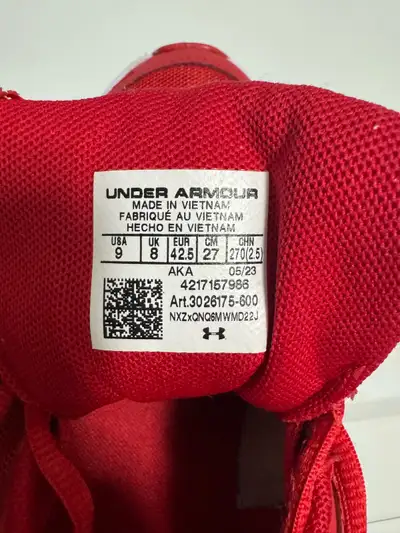 New Under Armour Runners Size 9 U.S., View more