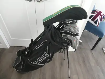 Men’s Adams Right Hand Golf Club set & OGIO Bag, View more