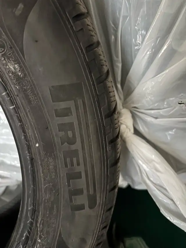 Pirelli 235/55 R19 Tire in Tires & Rims in Laval / North Shore - Image 2
