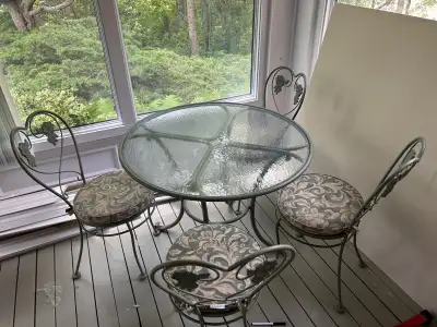 Hauser Patio Set, View more