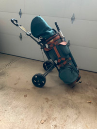 Men’s right handed golf clubs and cart
