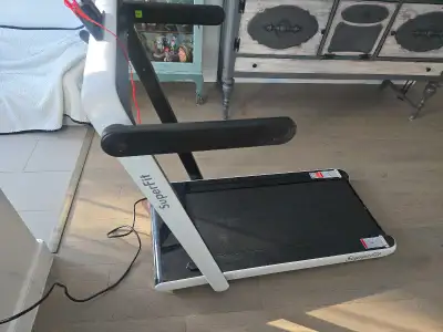 Treadmill, superfit,new, View more