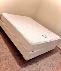 FREE DELIVERY!!! Nice Queen Mattress Set