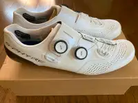 NEW-IN-BOX SHIMANO S-PHYRE RC9 ROAD SHOES (46.5)