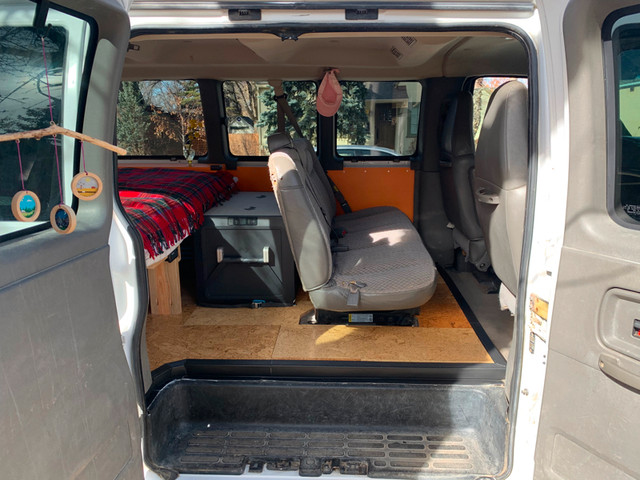 GMC Savana Camper Van - 5 seats (3 removable)! in Cars & Trucks in Lethbridge - Image 3