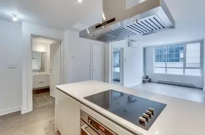 The unit is located in the center of Montreal, close to everything you need by foot. 4mints walk to...