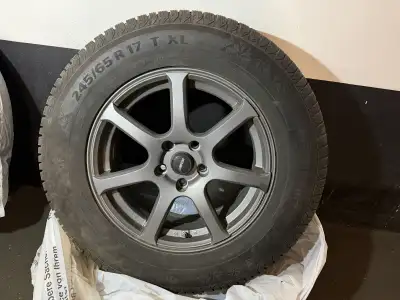 Moving sale-Open for fair negotiation. 4 x Premium Continental VikingContact 7 winter tires mounted...