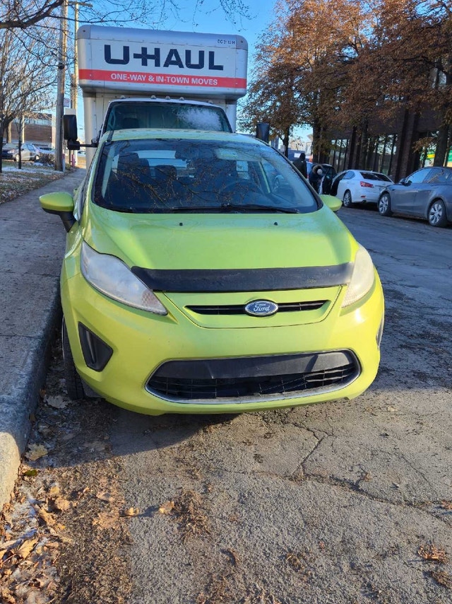 Belle Ford Fiesta 2012 auto 230k AC tt électriques sièges chauff