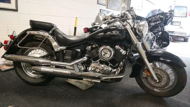 2001 Yamaha V-Star Classic for Sale in Street, Cruisers & Choppers in City of Toronto - Image 7