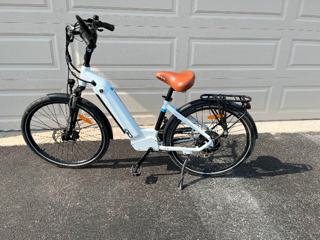 E-Bike iGo Berry - 733592ca 03f9 4656 A9fe 6b9b8fDf8eD8?rule=kijijica 640 Jpg