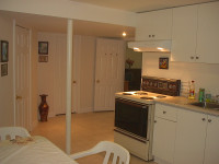 Fully Equipped and Furnished 2 room Accommodation in Brampton