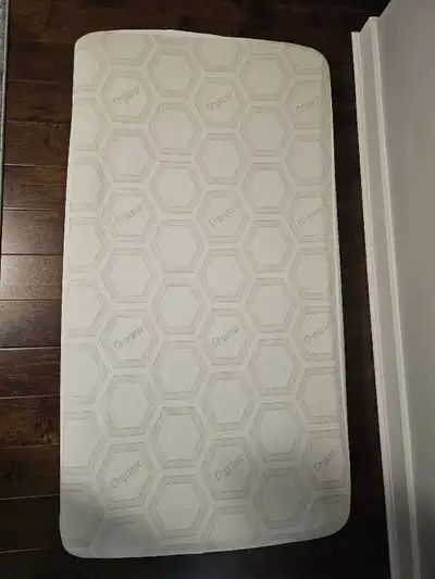 Crib matresse and sheets, View more