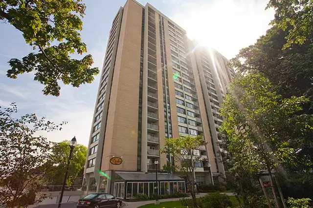 Private Room Available – Downtown Halifax | March 1Private room