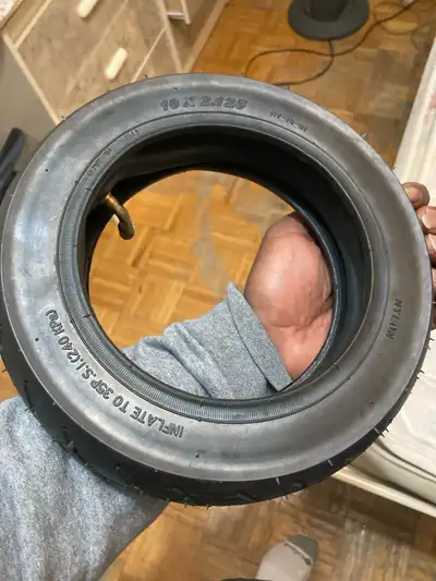 Get back on the move with this brand new 10 x 2.125 scooter tire, perfect for replacing your worn-ou...