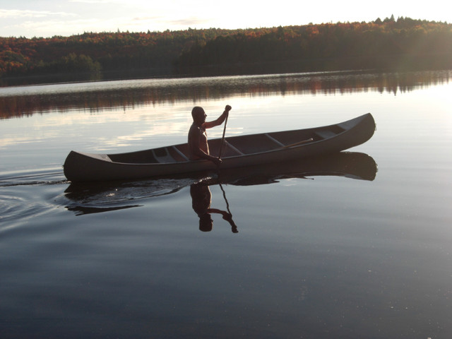 Grumman Aluminum Canoe For Sale in Canoes, Kayaks & Paddles in City of Toronto - Image 2