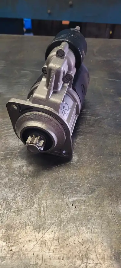I'm selling a starter for a VW from 1982-84 Vanagon gas w /AT. In rebuilt condition. Im asking $100...
