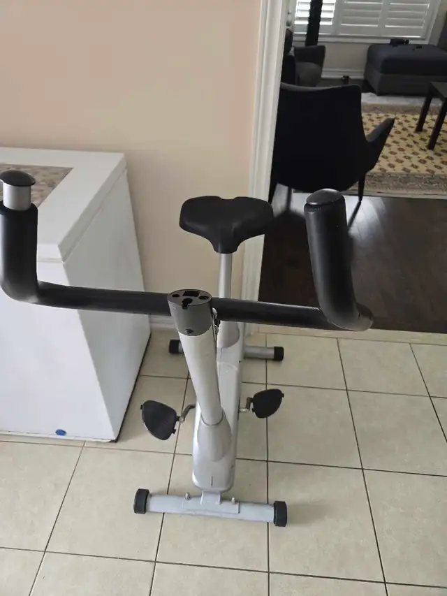 Cycle treadmill  in Exercise Equipment in Mississauga / Peel Region - Image 3