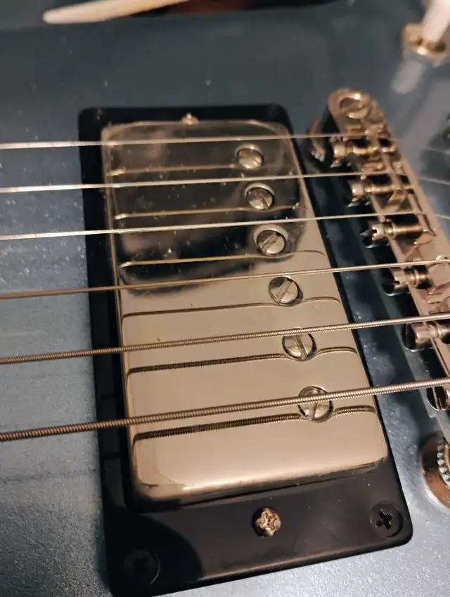 Epiphone Dave Grohl DG335 guitar in Guitars in Guelph - Image 5