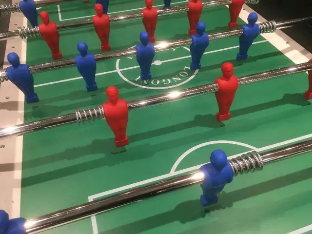 Italian Made Foosball Soccer Table with 2 year warranty in Toys & Games in Regina - Image 11