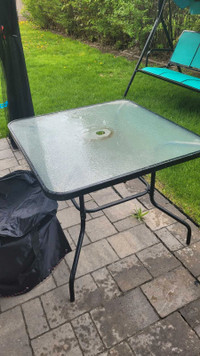 Free outdoor table 