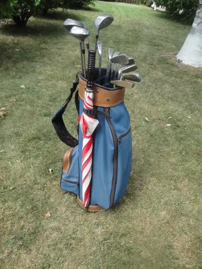 Men's RH Golf Clubs, View more