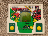 Vintage Tiger Electronic Baseball Handheld Video Game 1987