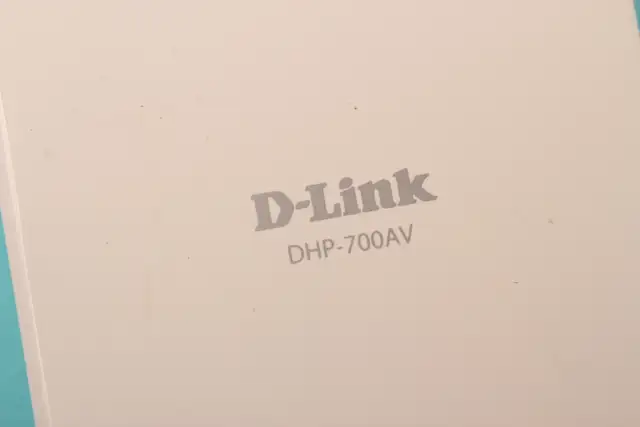 D-Link Powerline Adapter AV2 Up to 2000Mbps DHP-700AV Ethernet in Networking in City of Toronto - Image 4