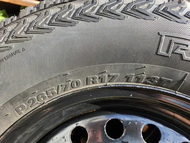 4 Kumho Road Venture AT51 Tires on Rims 265/70R17 in Tires & Rims in Pembroke - Image 4