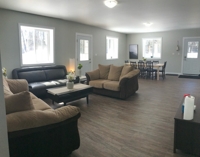 2 BED 1 BATH FOR RENT NEAR STURGEON FALLS in Long Term Rentals in North Bay