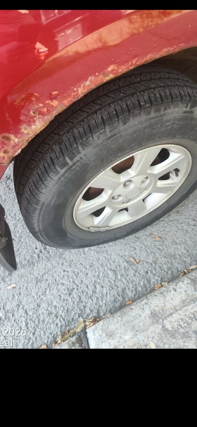 Mazda Tribute 2011 — photo 5