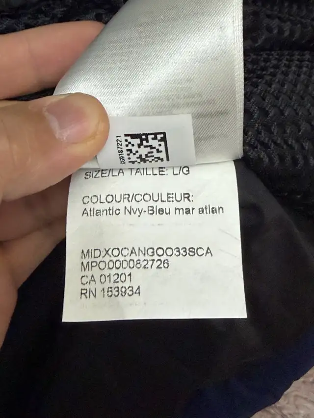Canada Goose Chateau Parka — Men’s Large — Atlantic Blue in Men's in Edmonton - Image 8