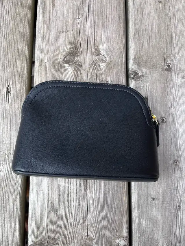 Steve Madden Makeup Bag New in Women's - Bags & Wallets in Barrie - Image 2